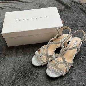 Brand New Alex Marie Silver Sparkle Heels. Size 7.5